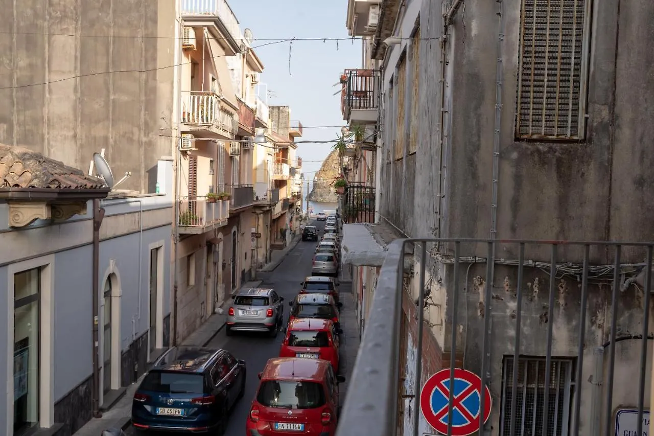 Guest house L'Angolo Di Acitrezza Aci Trezza Italy